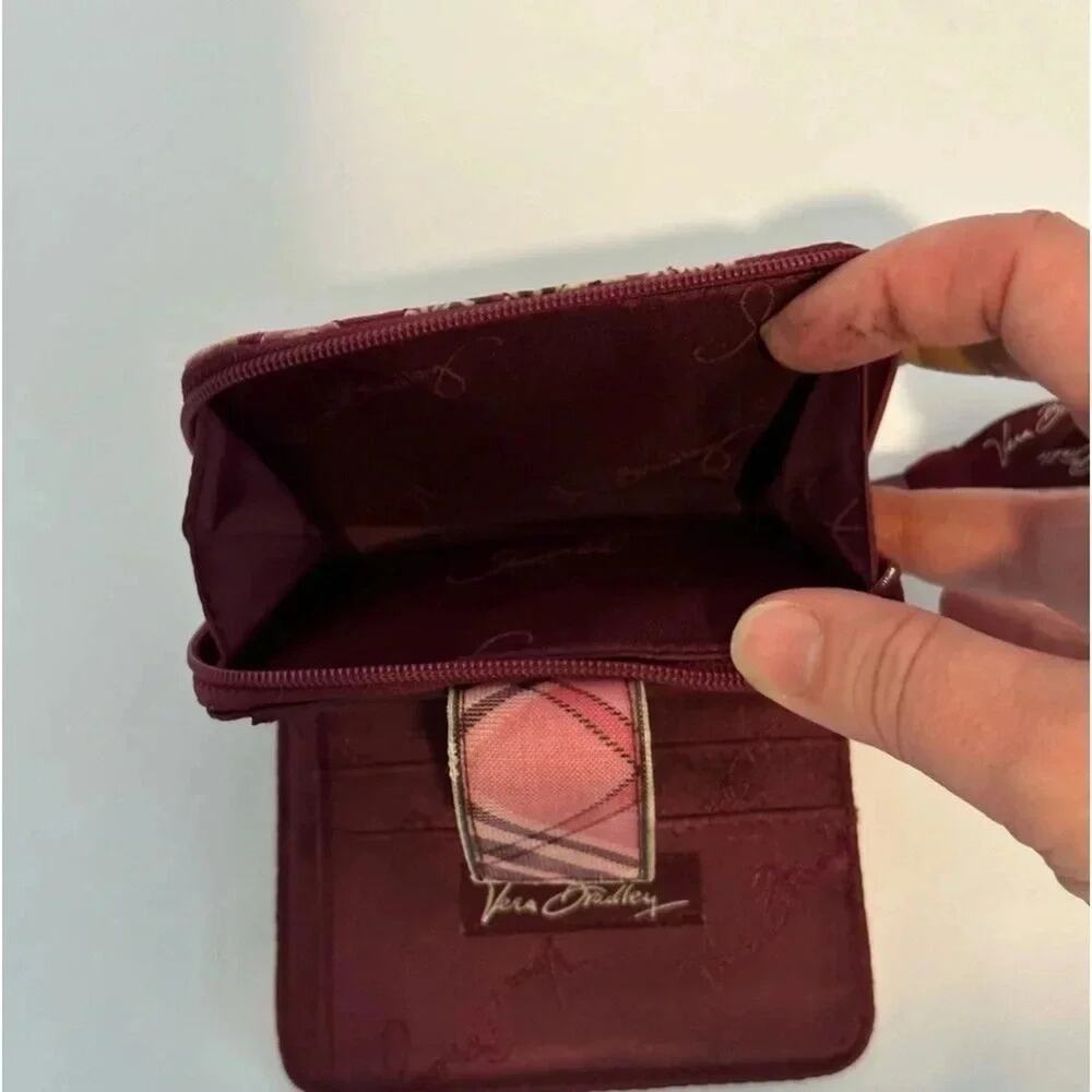 Vera Bradley Piccadilly Plum Small
Wallet Zip Around Snap Button
Retired Pattern - Picture 5 of 5